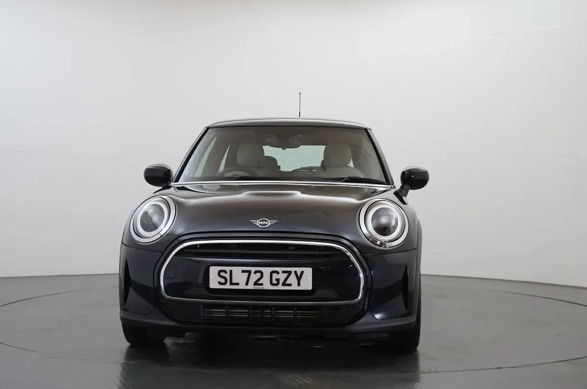 Used Mini Cooper Exclusive 134 HP (98 kW) 2022 Black Hatchback