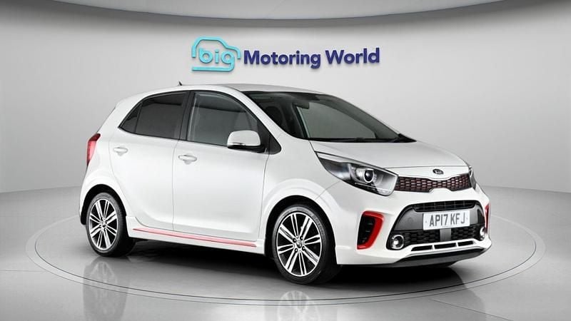 Used Kia Picanto GT-Line 67 HP (49 kW) 2017 White Hatchback