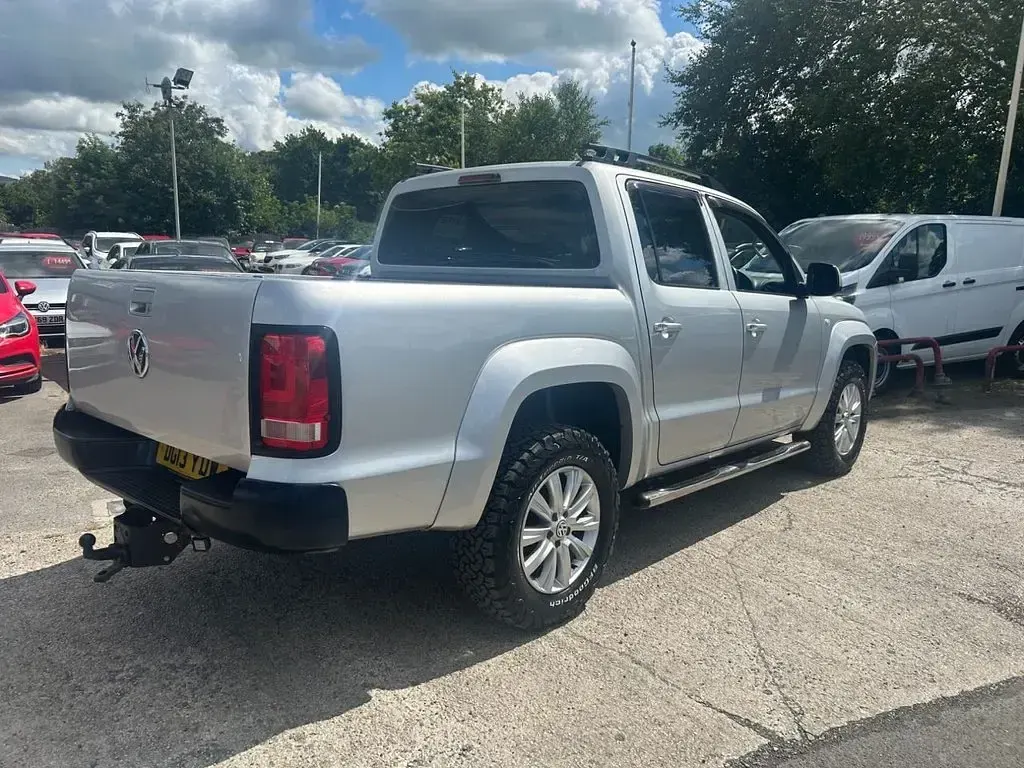 Used VW Amarok Trendline 180 HP (132 kW) 2013 Silver Pickup