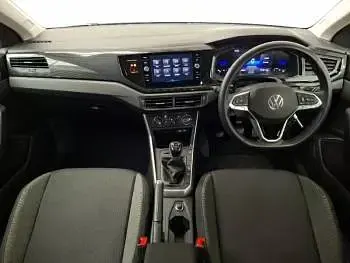 Used VW Taigo Life 95 HP (69 kW) 2023 Grey SUV