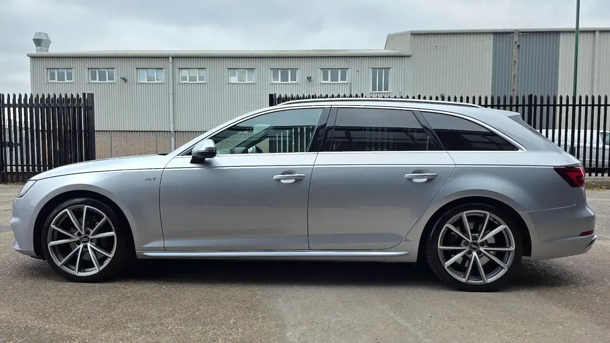 Used Audi A4 Design 2018 Silver Estate