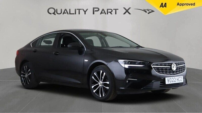 Black Used 2022 Vauxhall Insignia Edition Hatchback | £13,475 (Fair price) - Image 1/4