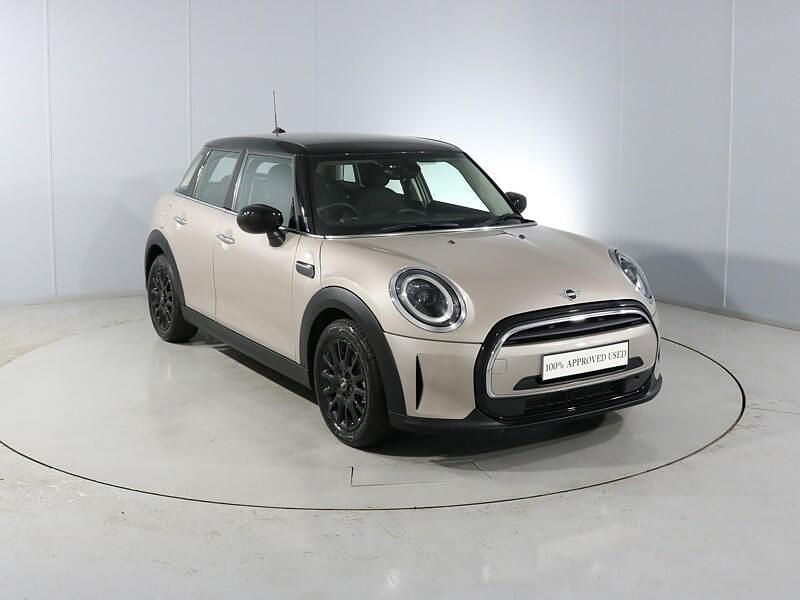 Grey Used 2022 Mini Cooper Classic Hatchback | £17,990 (Fair price) - Image 1/4