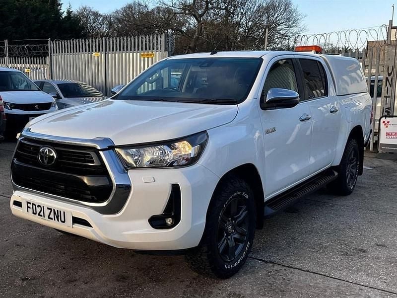 White Used 2021 Toyota HiLux Pickup | £15,995 (Super price) - Image 1/4