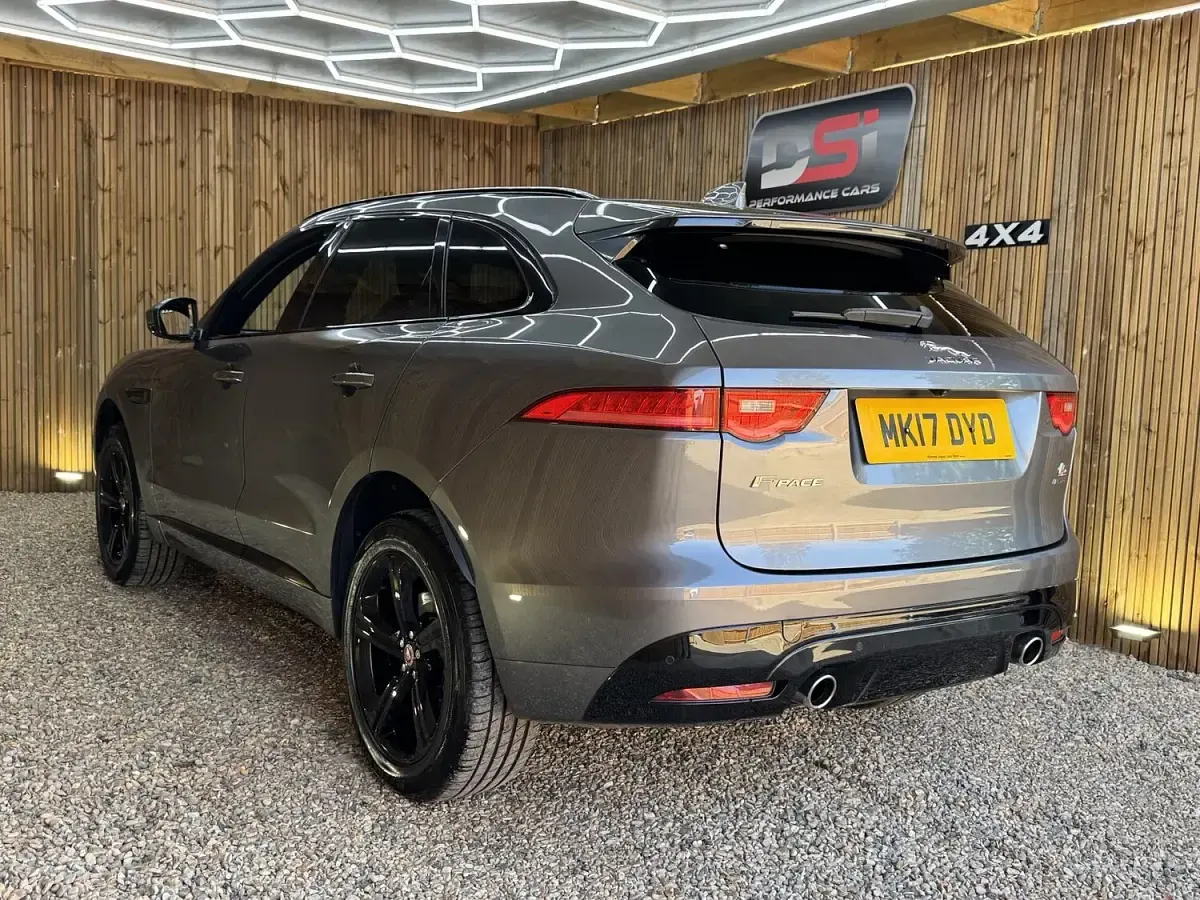 Used Jaguar F-Pace S 380 HP (279 kW) 2017 Grey SUV