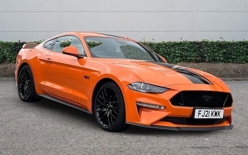 Used Ford Mustang GT 450 HP (330 kW) 2021 Orange Coupe