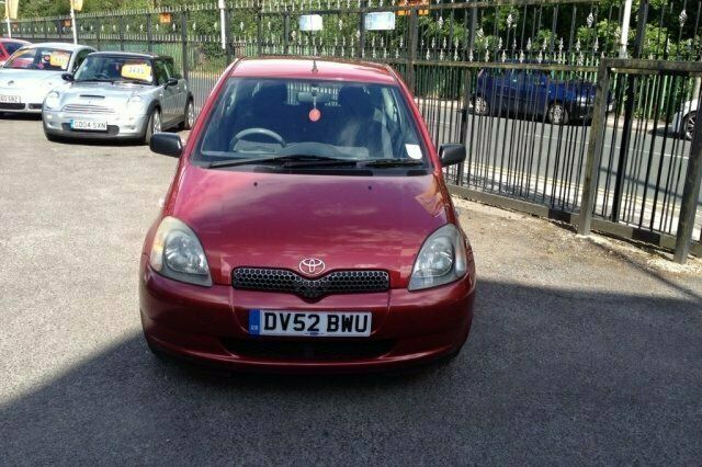 Used Toyota Yaris 2002 Hatchback