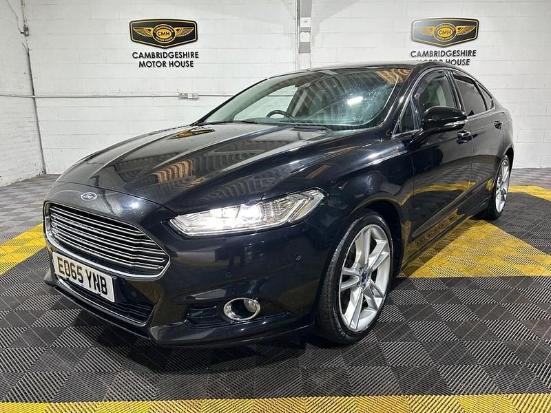 Used Ford Mondeo Titanium 150 HP (110 kW) 2015 Black Hatchback