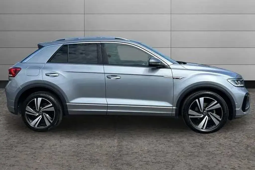 Used VW T-Roc 150 HP (110 kW) 2024 SUV