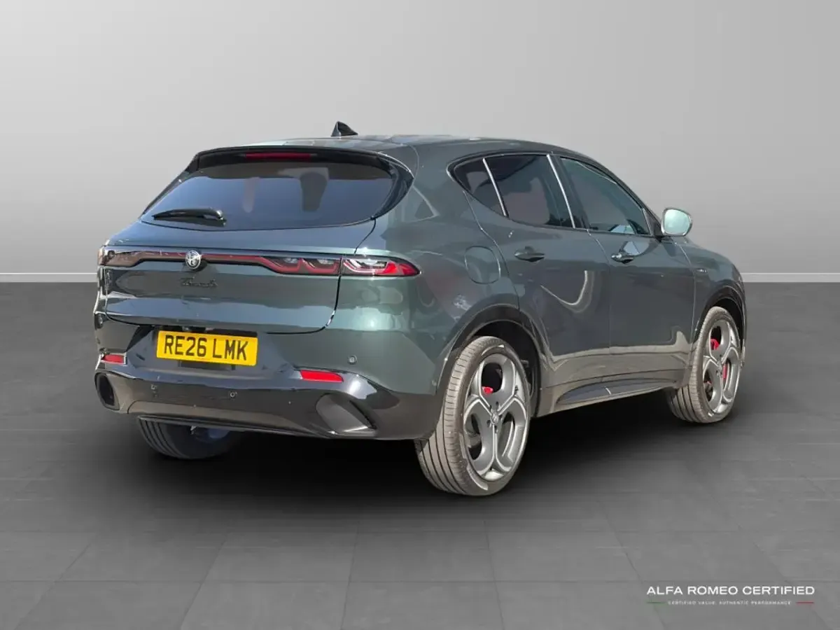 New Alfa Romeo Tonale Veloce 172 HP (126 kW) 2026 Green SUV