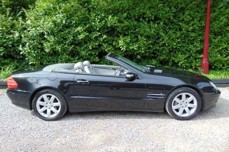 Used Mercedes SL350 245 HP (180 kW) 2005 Cabriolet