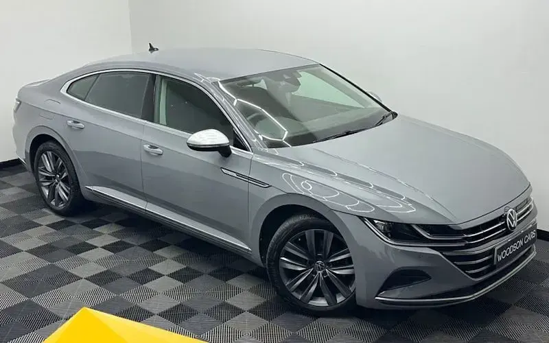 Used VW Arteon Elegance 218 HP (160 kW) 2024 Estate