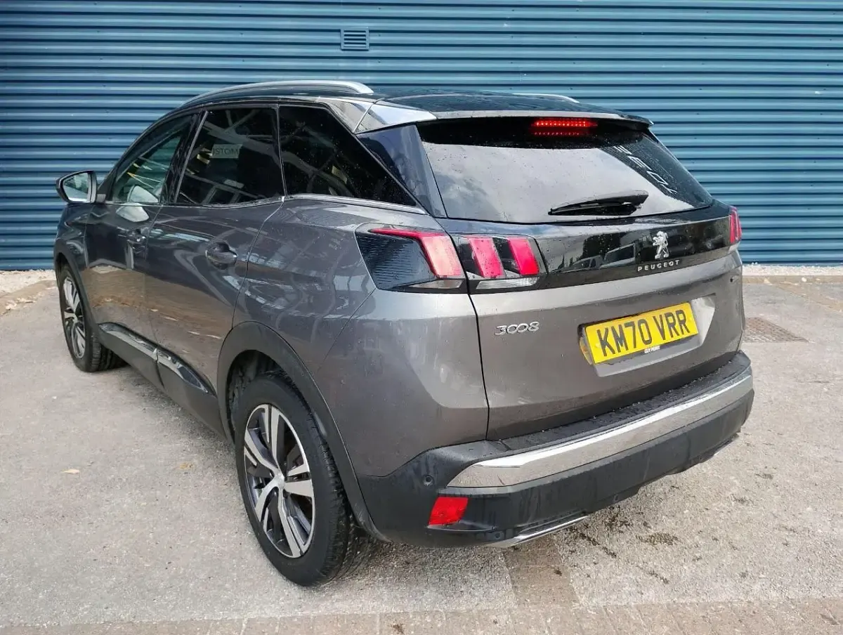Used Peugeot 3008 GT-line 129 HP (94 kW) 2020 Grey SUV
