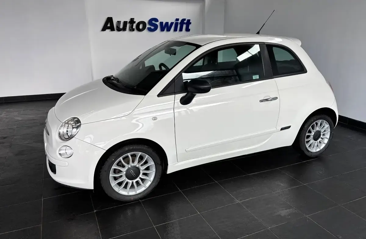 Used Fiat 500 85 HP (62 kW) 2012 White Hatchback