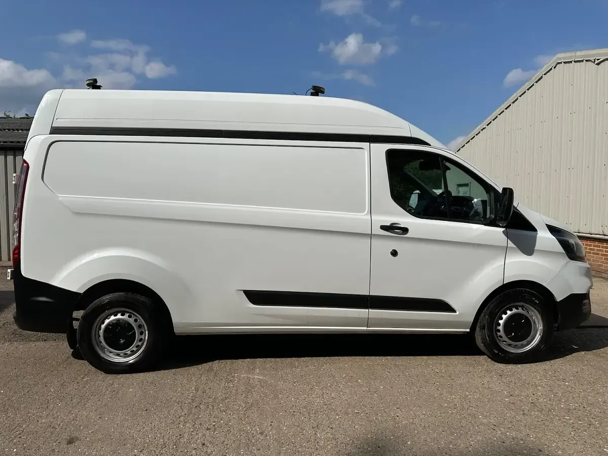 Used Ford Transit Custom 130 HP (95 kW) 2019 White Van