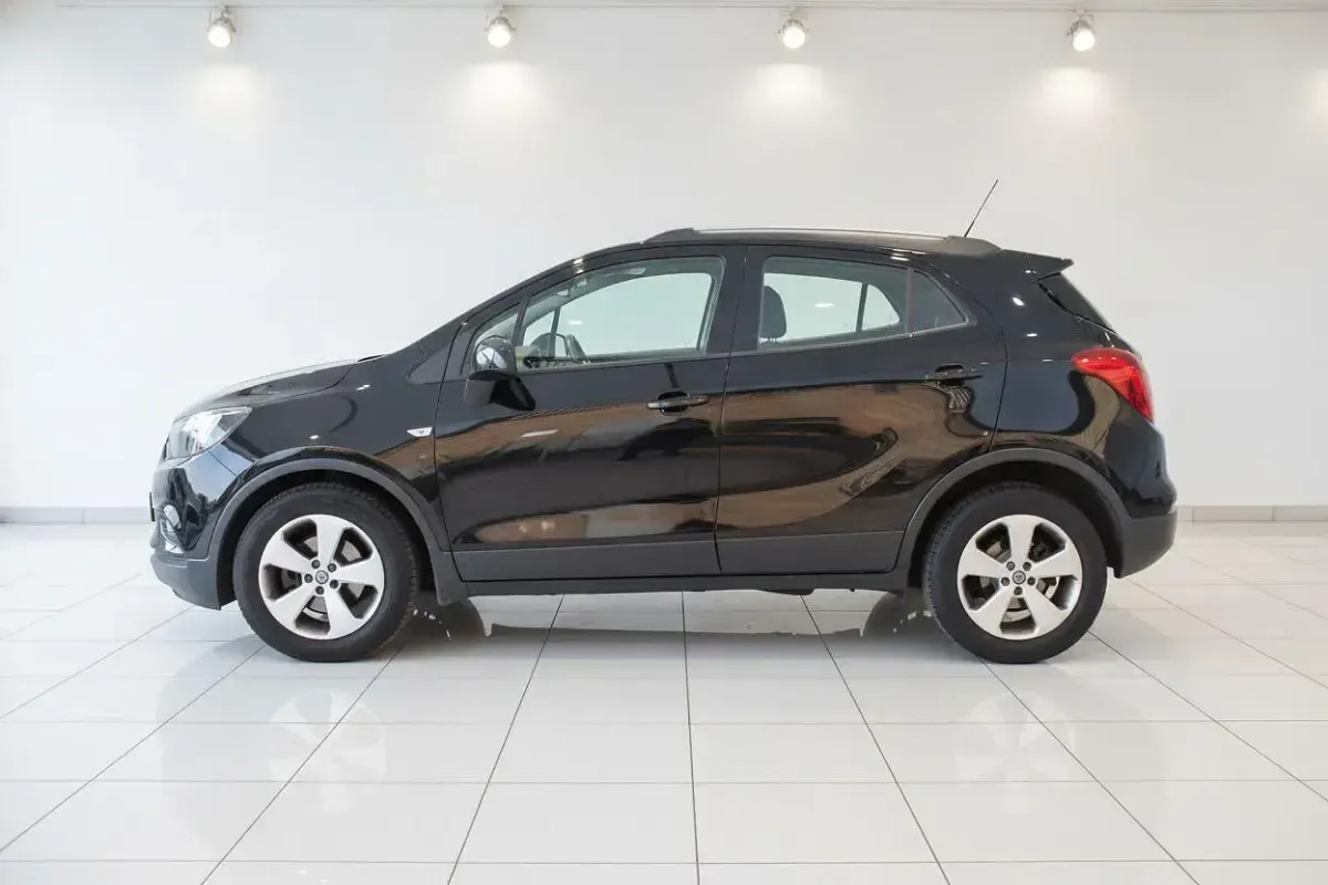 Used Vauxhall Mokka X Active 140 HP (102 kW) 2019 Black SUV