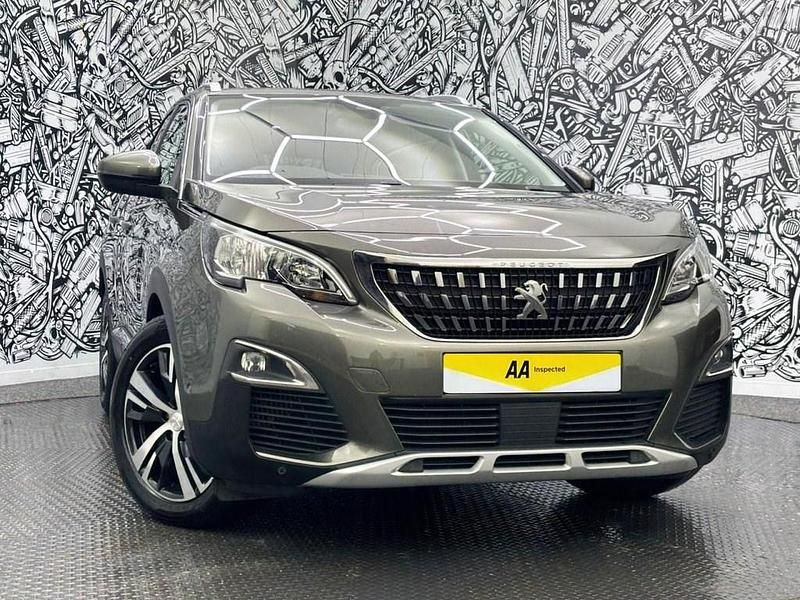 Used Peugeot 3008 Allure 130 HP (95 kW) 2018 Grey SUV