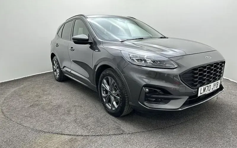 Usado Ford Kuga ST-Line 150 HP (110 kW) 2020 SUV