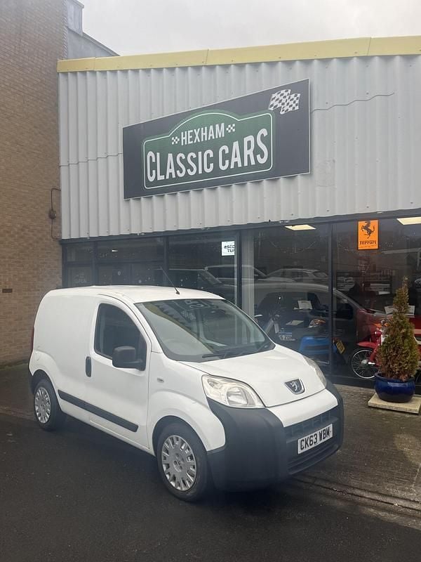 Used Peugeot Bipper S 75 HP (55 kW) 2013 White MPV