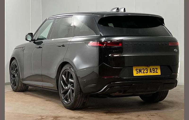 Used Land Rover Range Rover Sport SE Dynamic 296 HP (217 kW) 2023 Black SUV