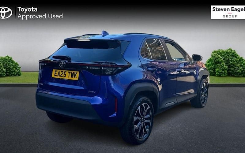 Used Toyota Yaris Hybrid Design 116 HP (85 kW) 2025 Estate