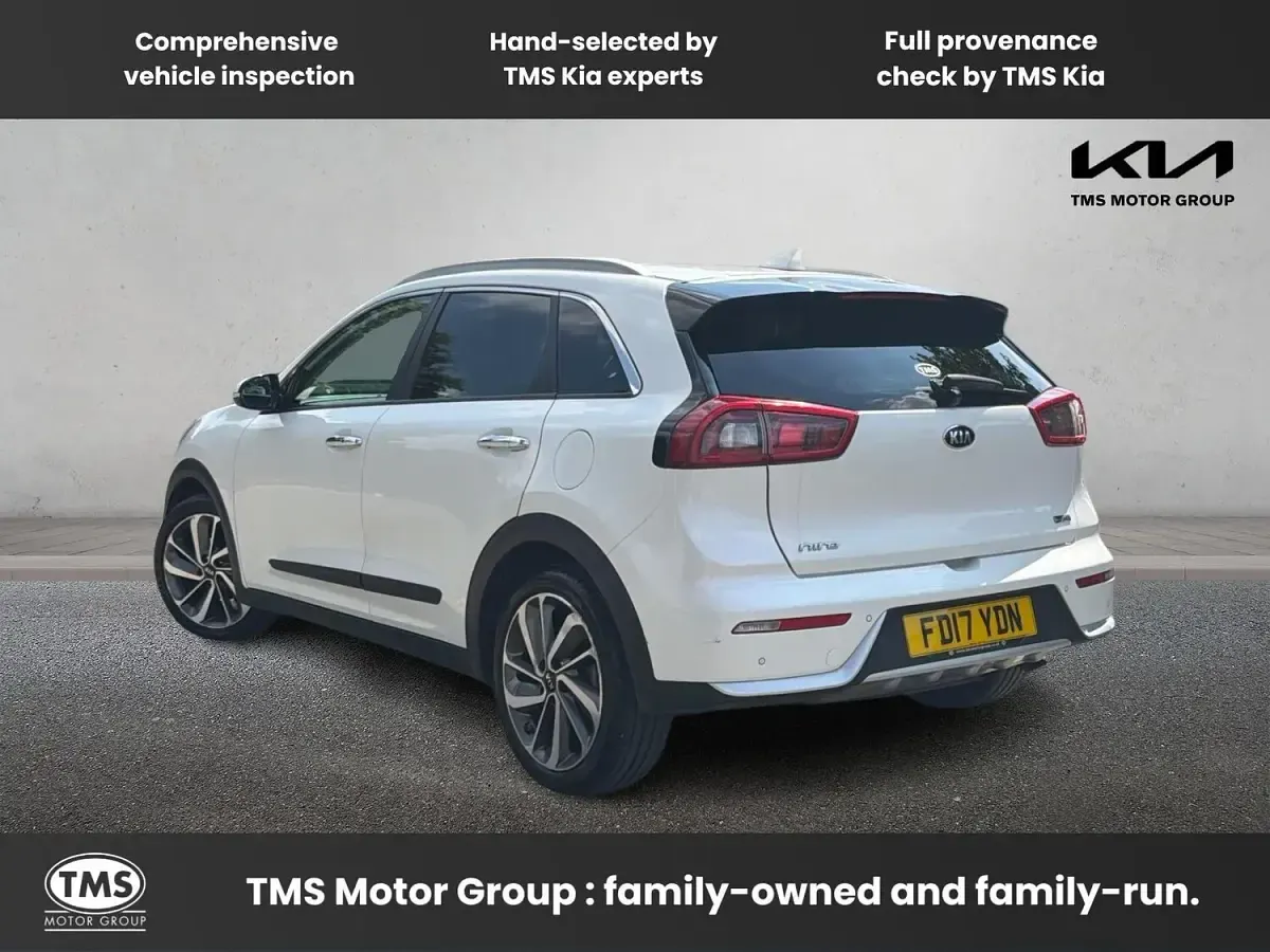 Used Kia Niro First Edition 141 HP (103 kW) 2017 White SUV