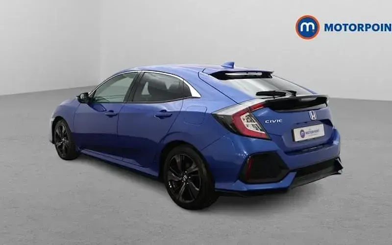 Second-hand Honda Civic SR 126 CP (92 kW) 2022 Hatchback