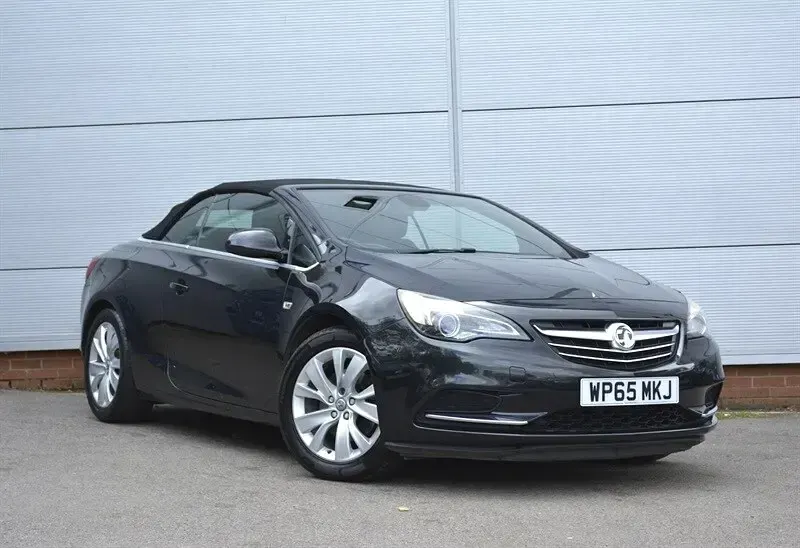 Used Vauxhall Cascada S 165 HP (121 kW) 2016 Black Cabriolet