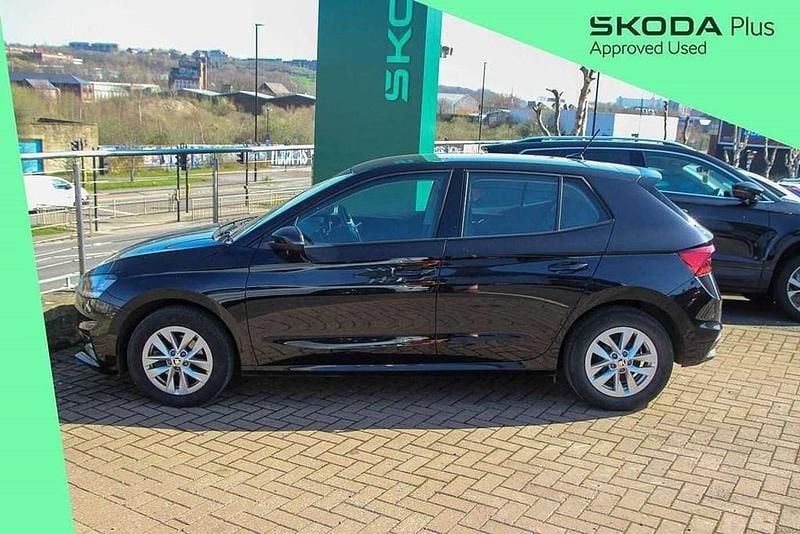 Used Skoda Fabia Comfort 108 HP (79 kW) 2022 Black Hatchback