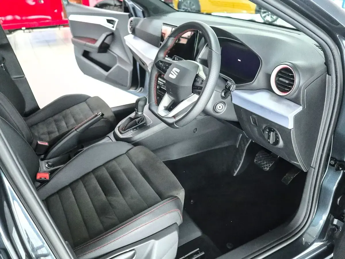 New Seat Ibiza FR Sport 2025 Magnetic tech grey Hatchback