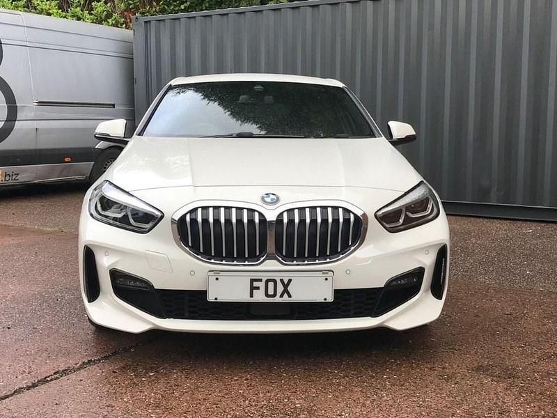 Used BMW 118 M Sport 140 HP (102 kW) 2020 White Hatchback