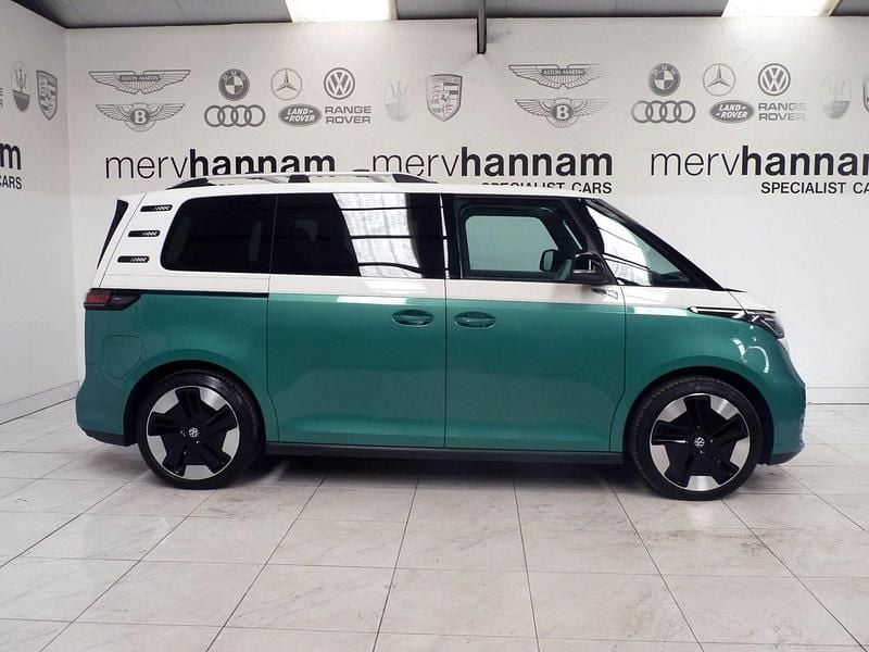 Used VW ID. Buzz Pro 150 kW (204 HP) 2023 White MPV