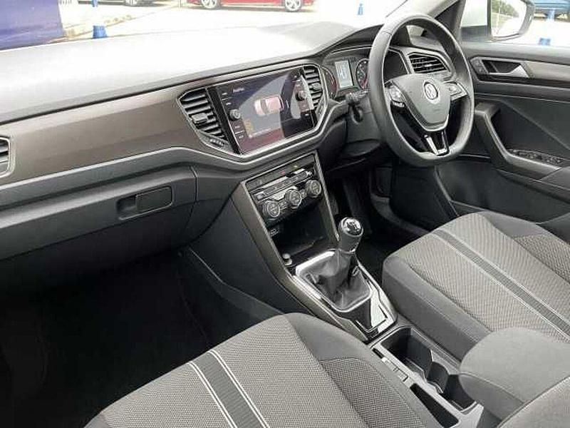 Used VW T-Roc 115 HP (84 kW) 2019 SUV