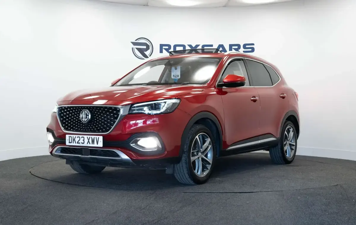 Used MG HS Exclusive 162 HP (119 kW) 2023 Red SUV