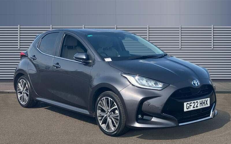 Used 2024 Toyota Yaris Hybrid Hatchback | £19,472 (Fair price) - Image 1/4