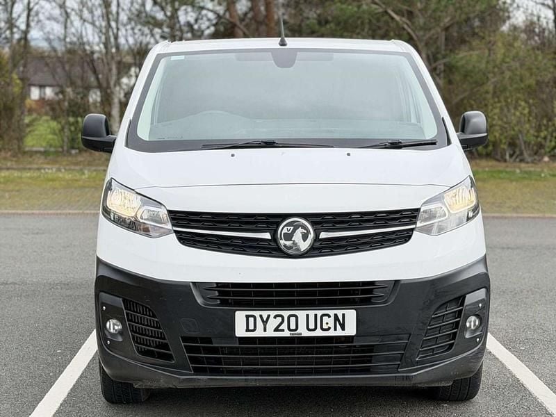 Used Vauxhall Vivaro 100 HP (73 kW) 2020 White MPV
