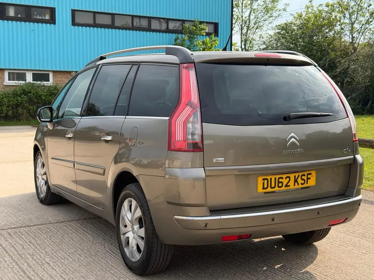 Used Citroën Grand C4 Picasso Platinum 110 HP (80 kW) 2012 Brown MPV