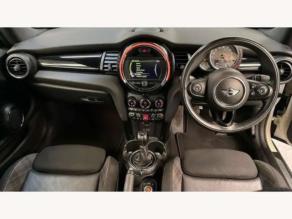 Used Mini Cooper Cabriolet 136 HP (100 kW) 2017 White Cabriolet