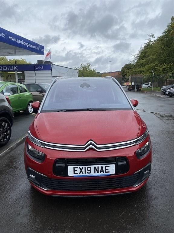 Used Citroën Grand C4 Picasso Flair 160 HP (117 kW) 2019 Red MPV