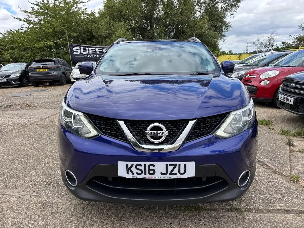 Used Nissan Qashqai N-Connecta 110 HP (80 kW) 2016 Blue SUV