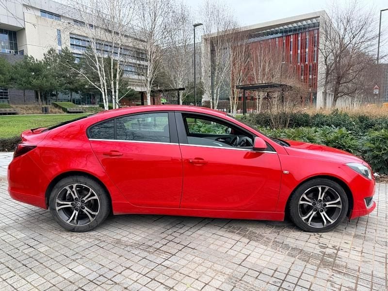 Used Vauxhall Insignia Edition 2014 Red Hatchback