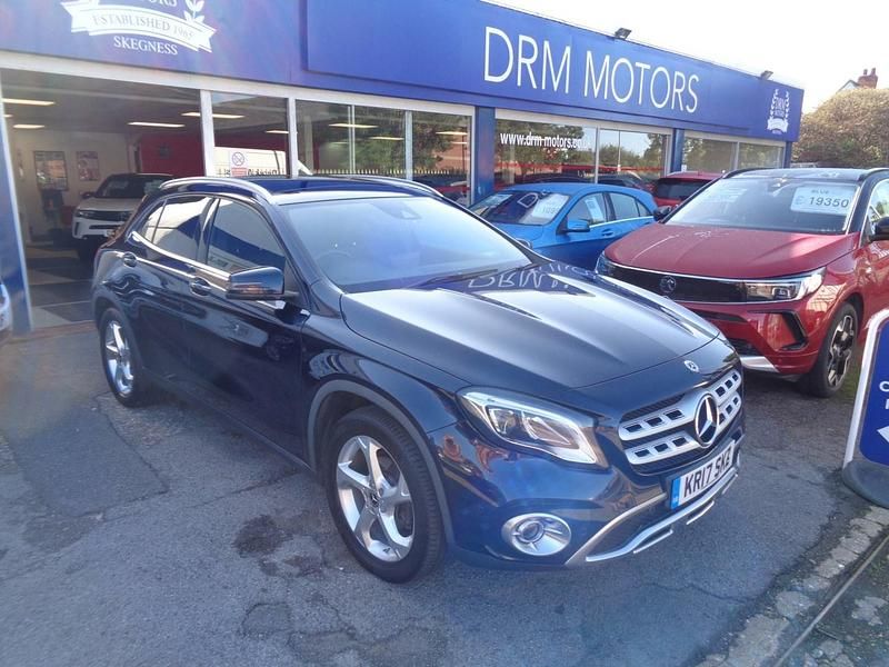Blue Used 2017 Mercedes GLA200 Premium Plus SUV | £14,750 (Fair price) - Image 1/4