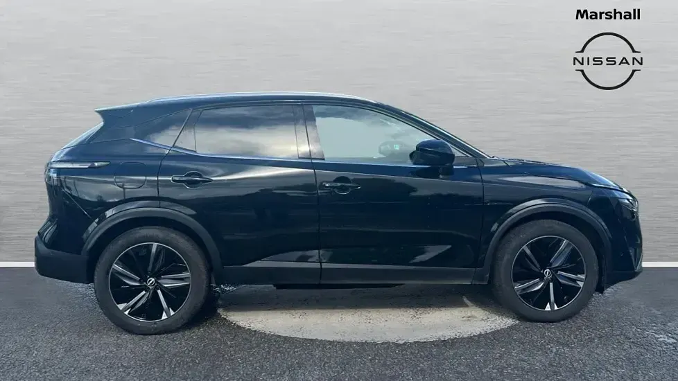 Used Nissan Qashqai Tekna 205 HP (150 kW) 2025 Black SUV
