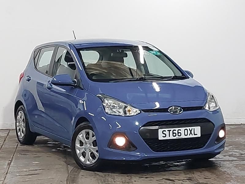 Used Hyundai i10 SE 66 HP (48 kW) 2016 Blue Hatchback