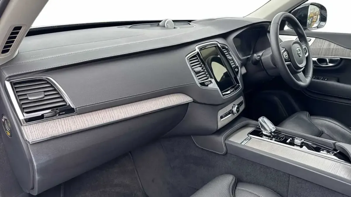 Used Volvo XC90 Ultra 449 HP (330 kW) 2025 SUV