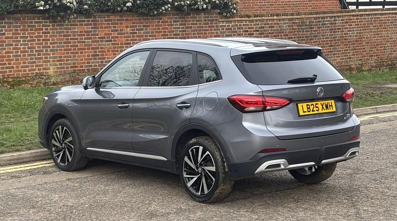 Used MG ZS Trophy 193 HP (141 kW) 2025 Grey SUV