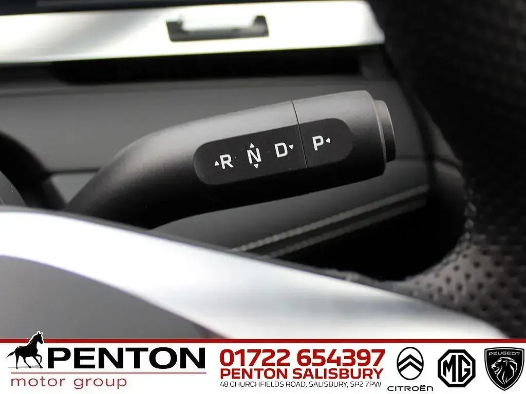 Used MG MG4 EV 50 kW (69 HP) 2026 Blue Hatchback
