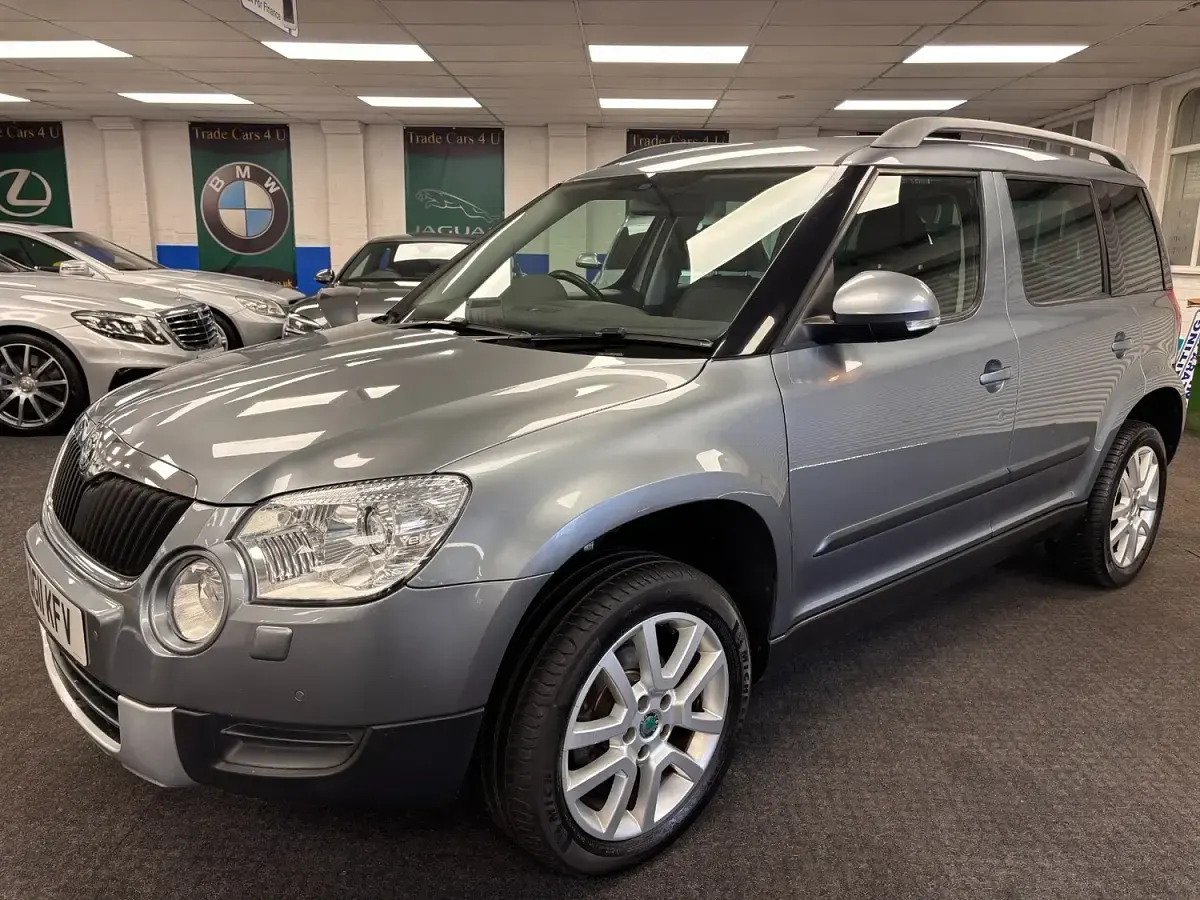 Used Skoda Yeti Elegance 105 HP (77 kW) 2011 Grey SUV
