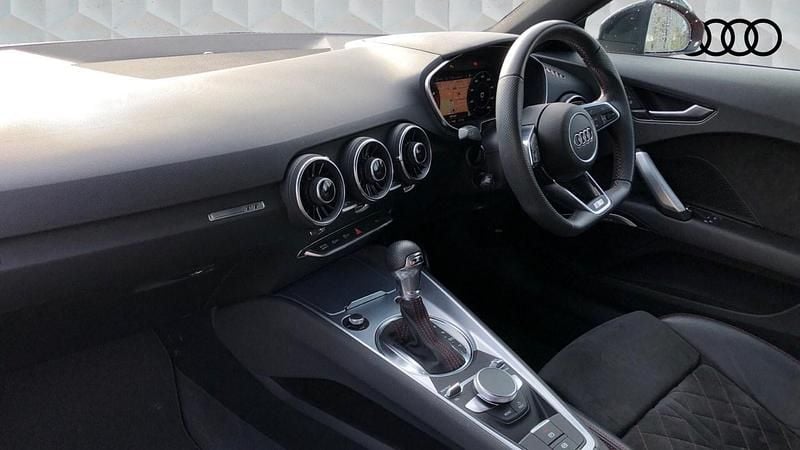 Used Audi TT Black Edition 197 HP (144 kW) 2020 Red Coupe