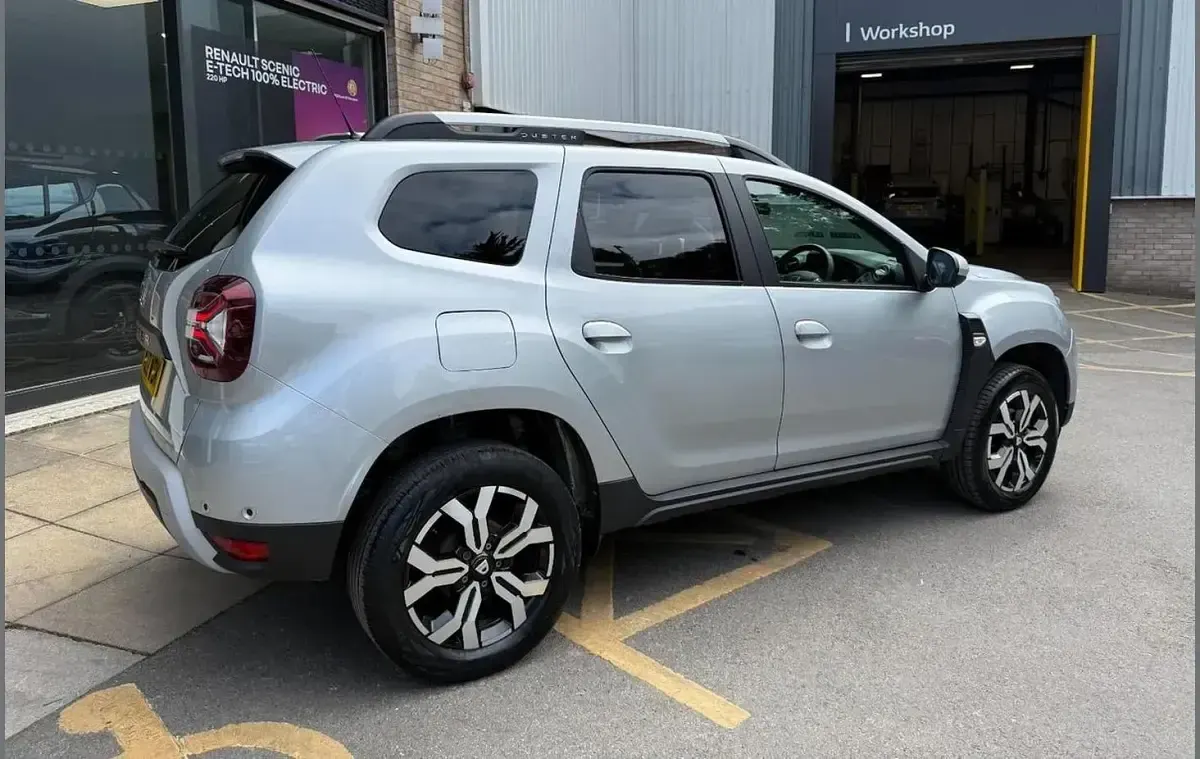 Used Dacia Duster Prestige 128 HP (94 kW) 2022 Grey SUV